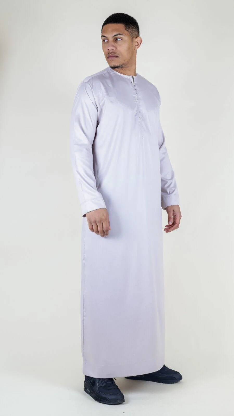 Men's Thobe Robe Satin Emirati Islamic Jubba Eid Slim Fit - Image 3