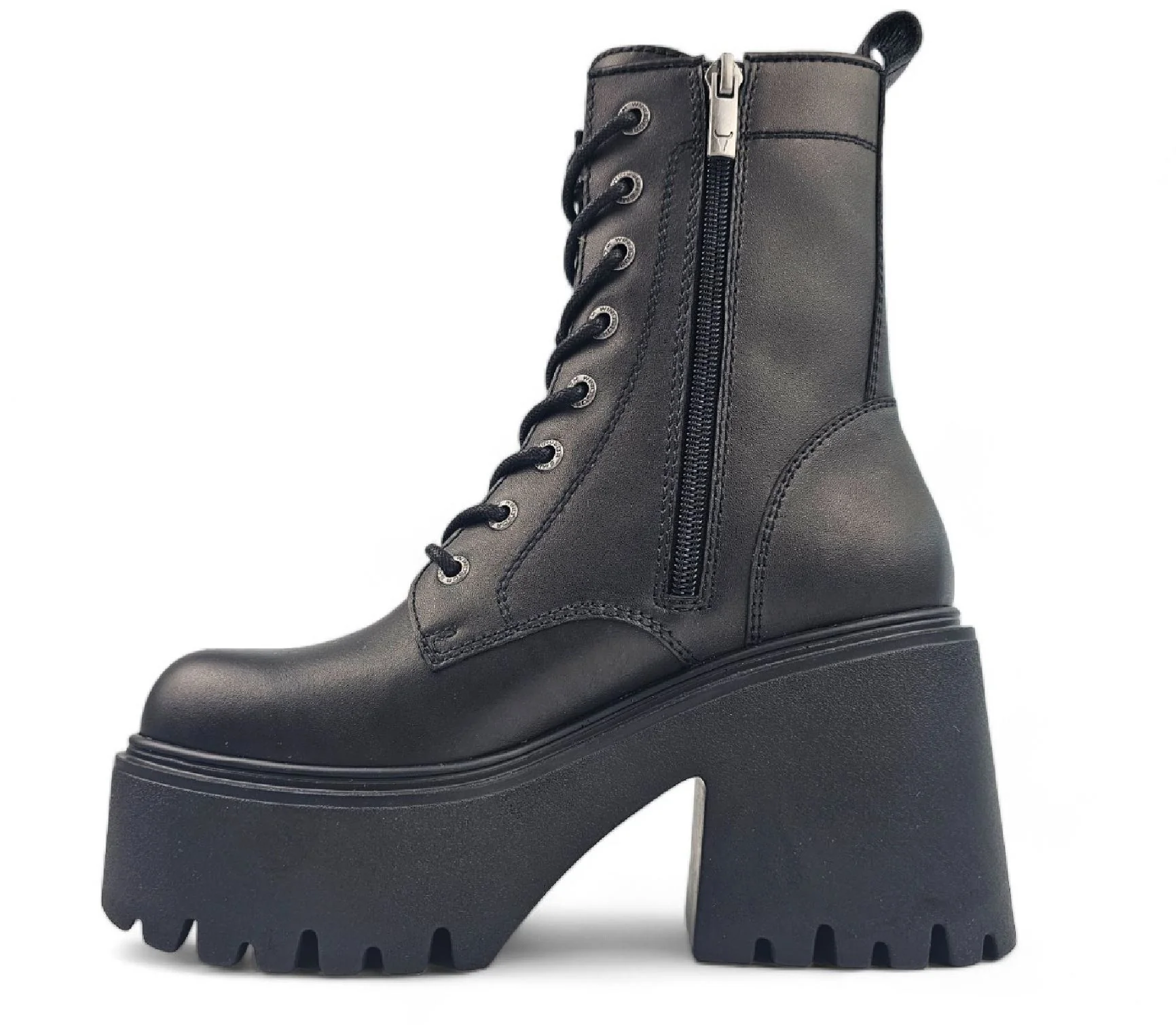 Windsorsmith Black Leather Platform Ankle Boots - Totally - Image 4