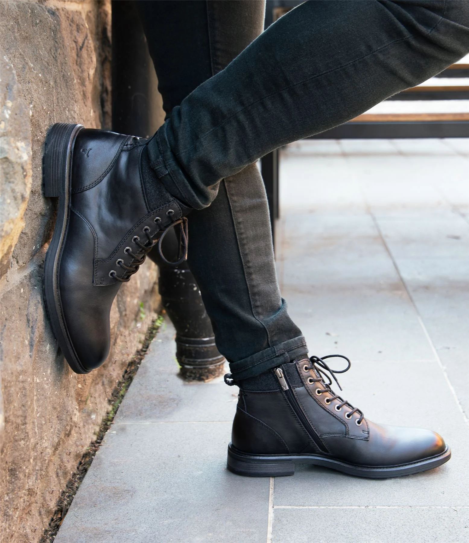 Windsorsmith Black Leather Casual Chelsea Boots - Beau - Image 5